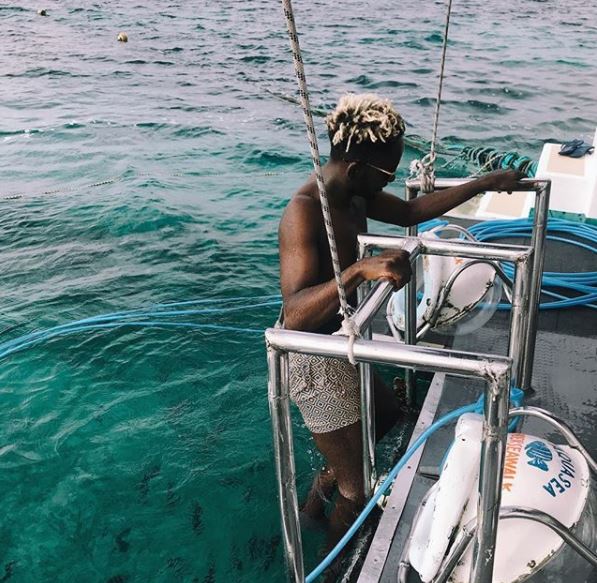 Mr Eazi Is Having The Time Of His Life Under The Sea