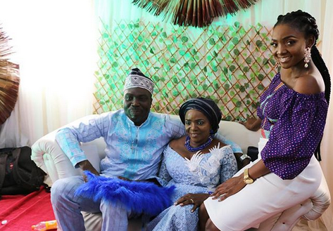 Simi Plays Role Of Chief Bridesmaid As ‘The Love Of Her Life’ Gets Married For The Second Time