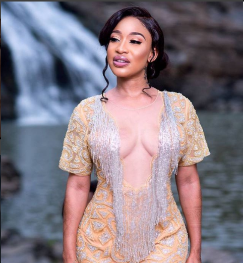 Tonto Dikeh Proves She Is A Drama Queen As She Shows Off Her Banging Body