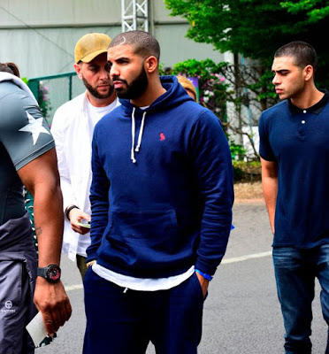 Oh Well! Seems Drake Actually Has A Baby.. Here Are Photos On His Cosy Date With Alleged Baby Mama
