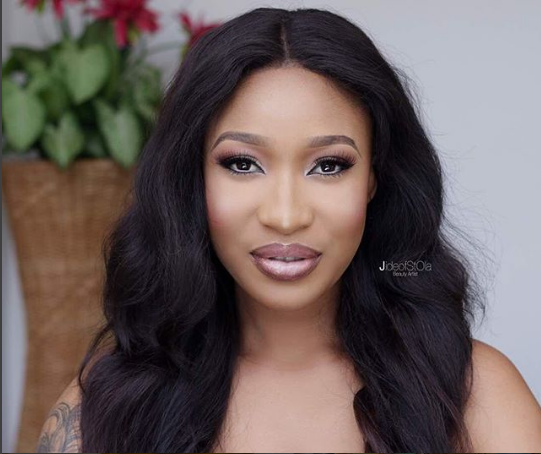 Actress Tonto Dikeh Celebrates Having More Followers On Social Media with beautiful cakes