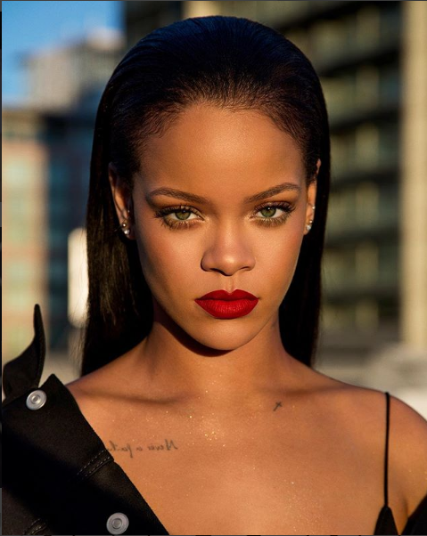 Rihanna’s Los Angeles Home Swarmed By LAPD After Alarm Triggered