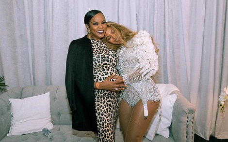 18 Years After Leaving Destiny’s Child, Beyonce Poses With Former Bandmate LeToya Luckett