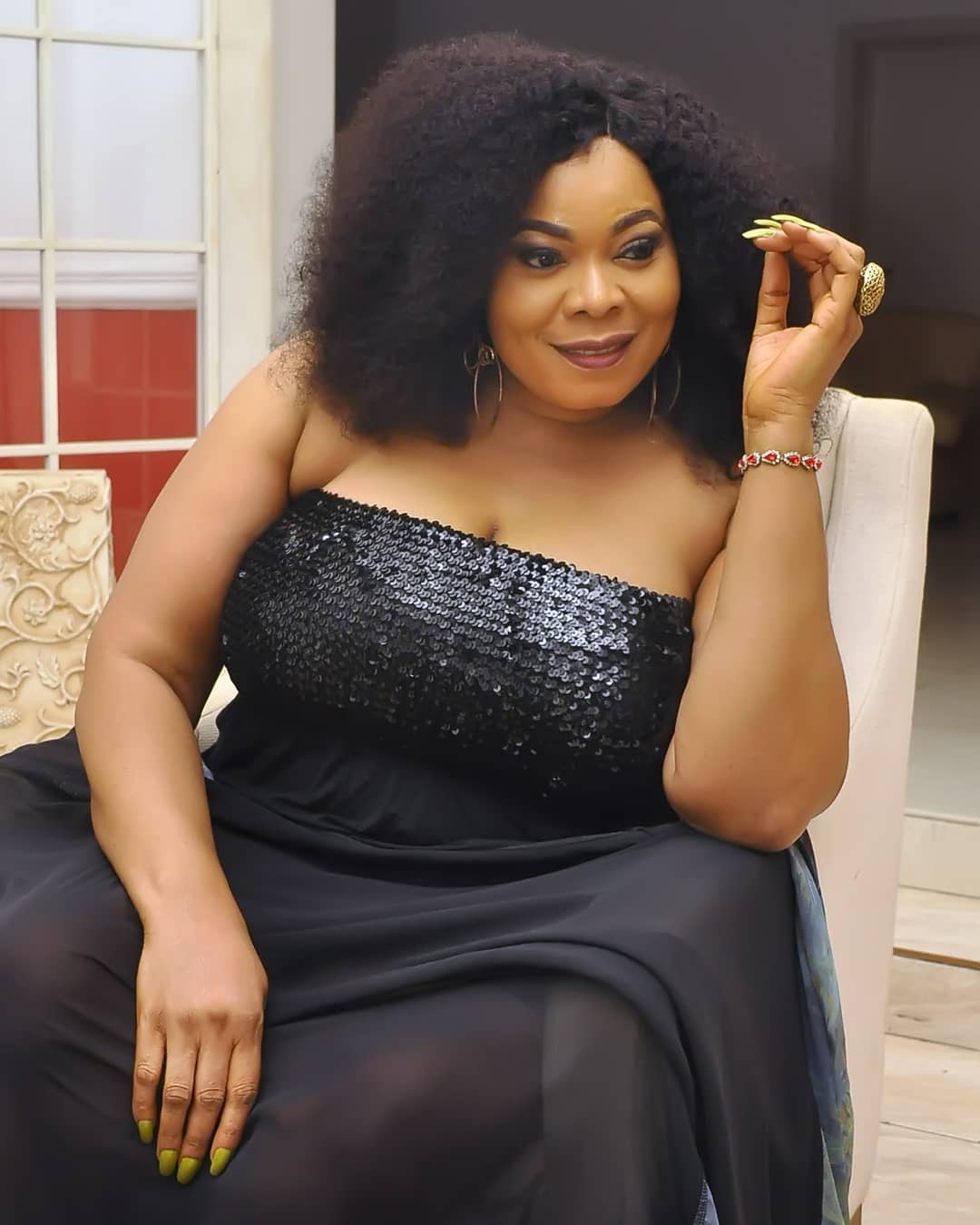 48yrs Old Nollywood Veteran, Chinyere Wilfred Shares Mouth-Dropping Sexy Photos Online