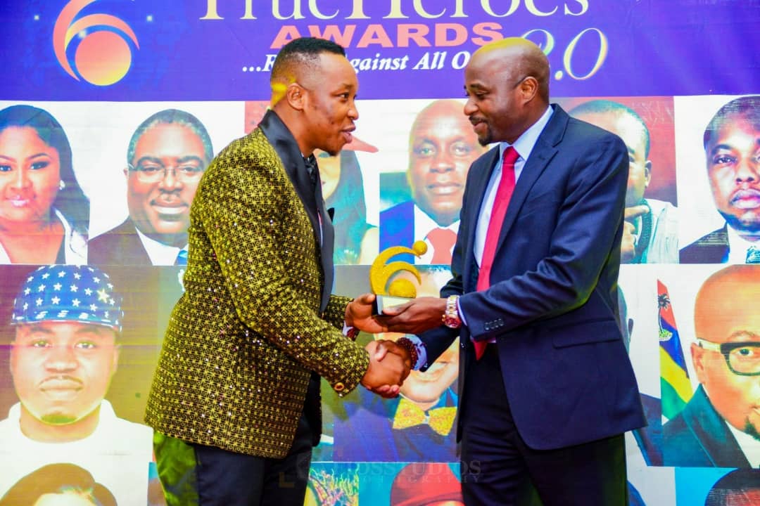 The 2nd edition of True Heroes Awards wows with high expectations | See Photos