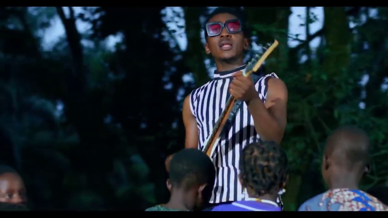 VIDEO: Frank Edwards – Happiness