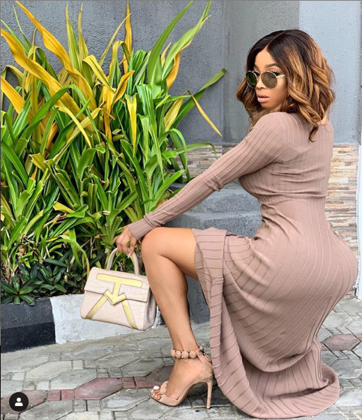 Toke Makinwa and Tonto Dikeh Use Fashion To Joke About Their Ex-husbands