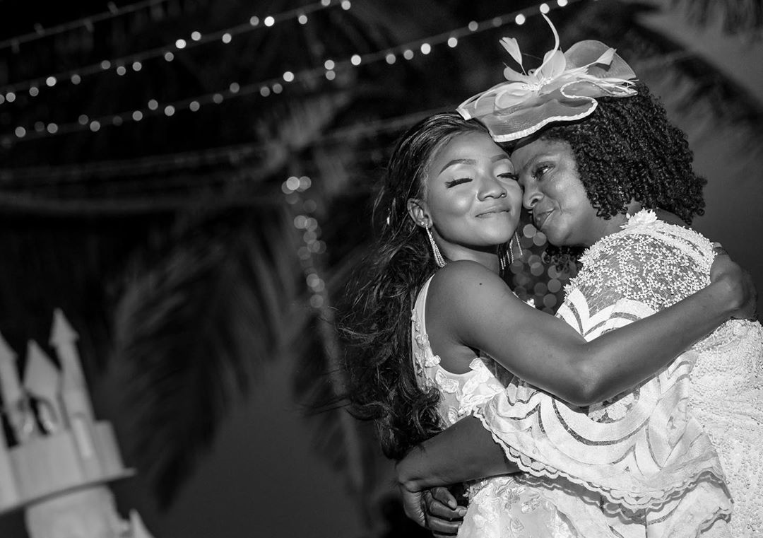 Simi Celebrates Her Mum’s Birthday With The Sweetest Message