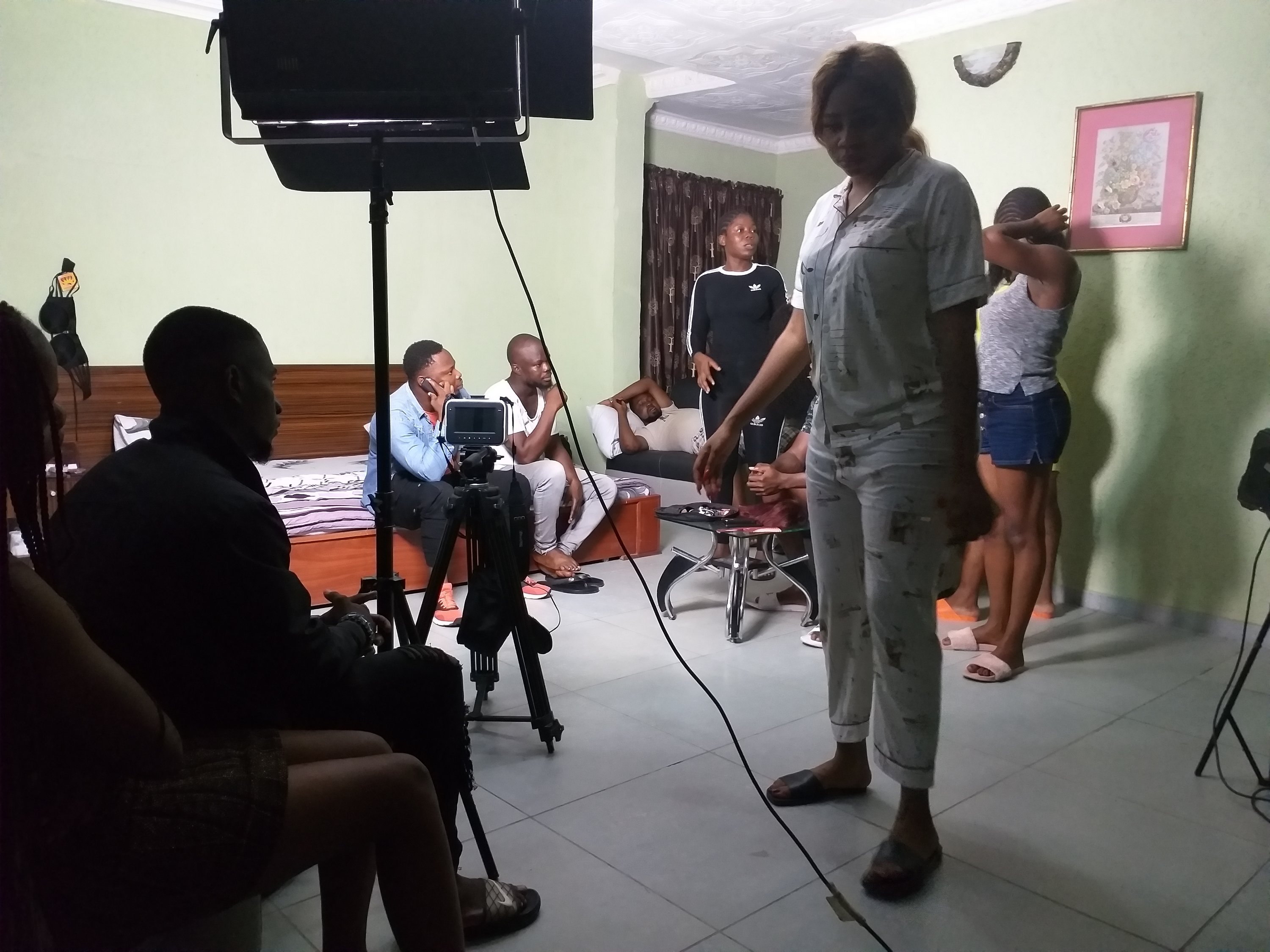 Popular Actor “Kc Brown” Kingsley Oghwe Shooting his TV series called OLD-Warri..