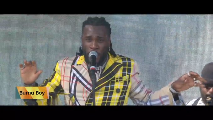 Burna Boy Wins ‘Best African Act – Male At Ghana Entertainment Awards USA