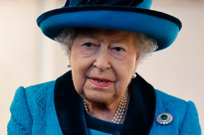 Queen Elizabeth likely to retire soon to hand ‘reigns’ to Prince Charles