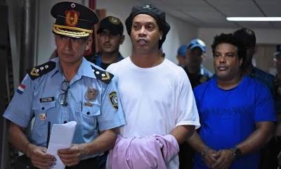 Ronaldinho released from Paraguay prison after five months