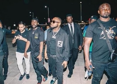 Davido and crew denied access to Ghanaian club, Bloombar
