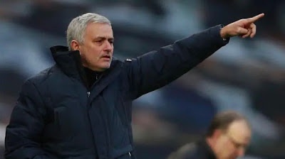 AS Roma appoint Mourinho as head coach