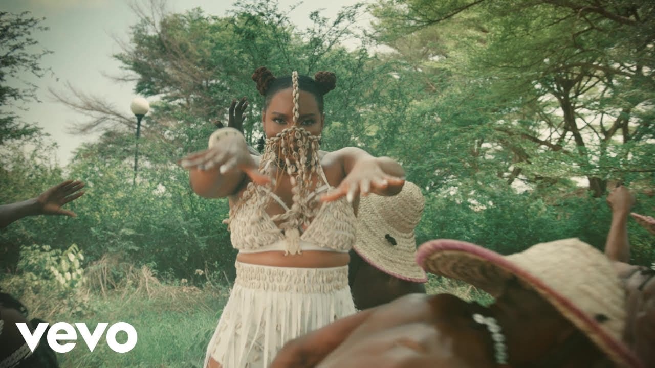 Yemi Alade premieres the video for ‘Dancina’ , Off the Empress LP