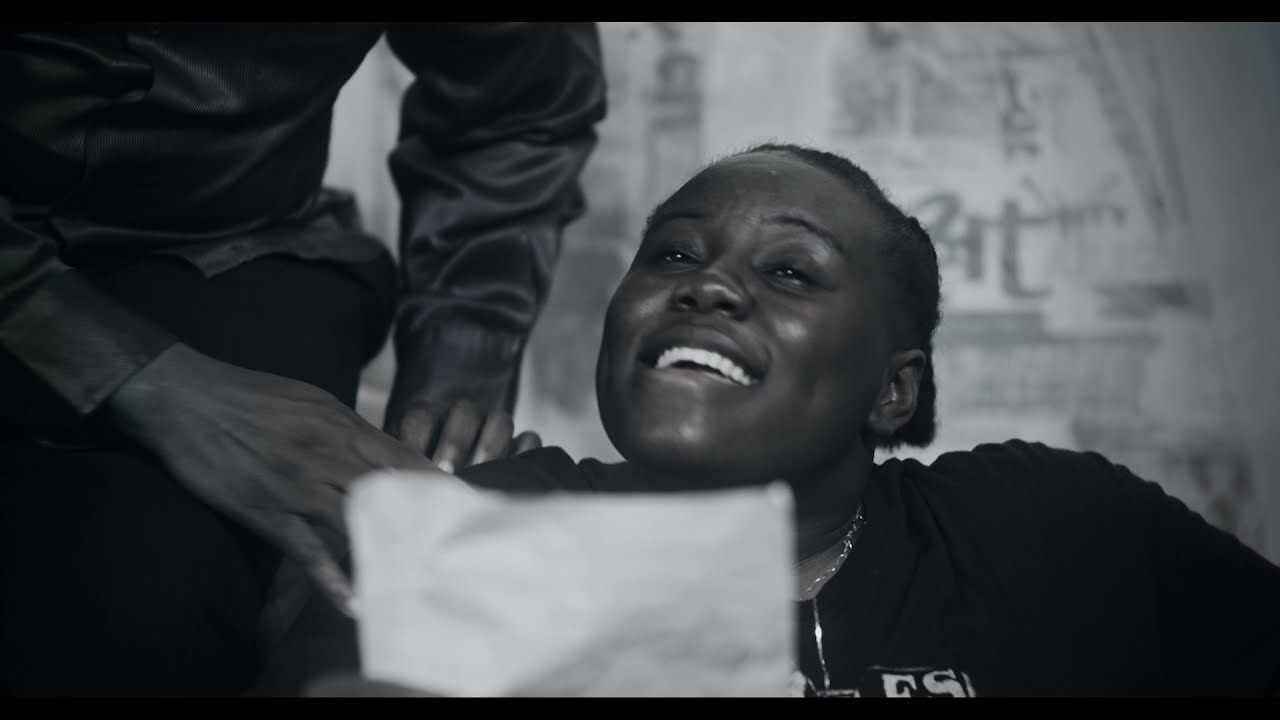 Teni makanaki serves cinematic visuals for ‘Hustle’