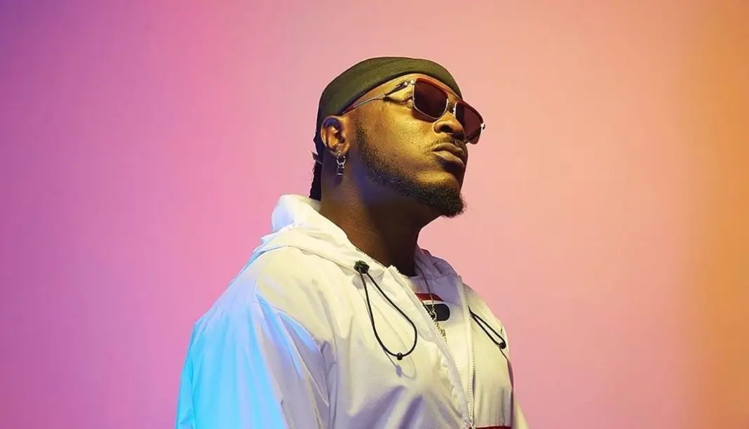 Peruzzi Apologies To Fans In Osogbo, Explains Why He Came Late and Left in Anger