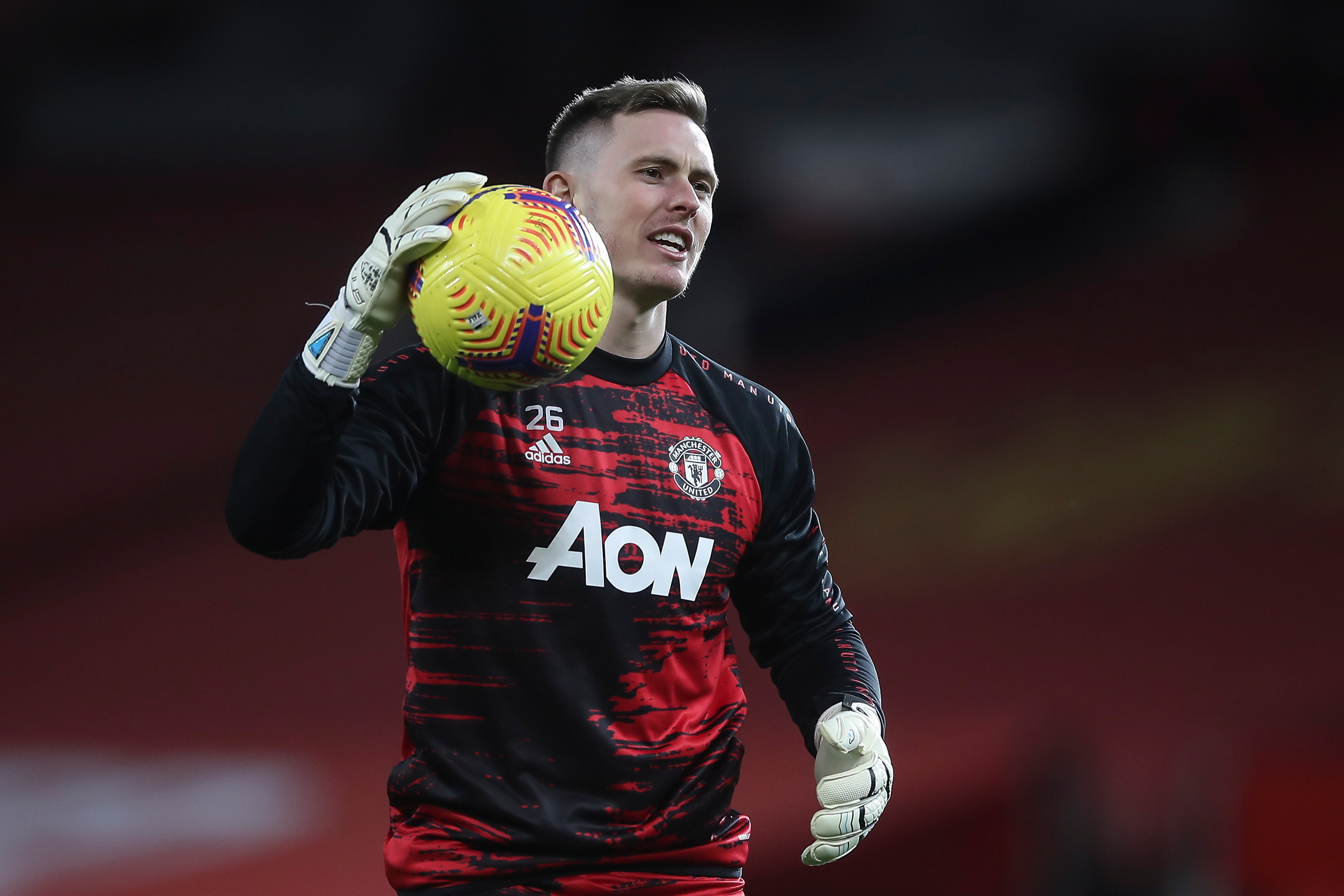 Manchester United goalkeeper Dean Henderson tests positive for Covid-19