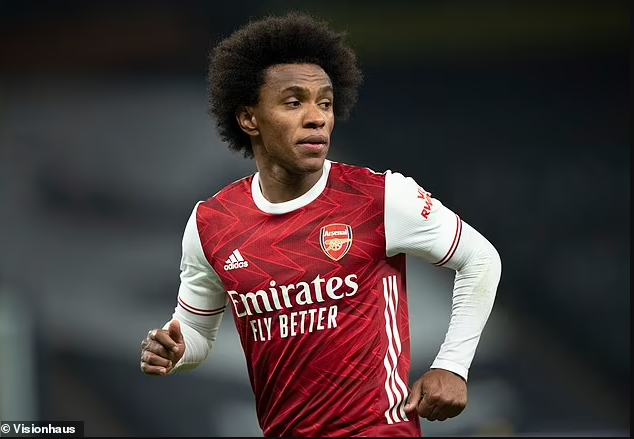Willian set to leave Arsenal and return to Brazil on a free transfer to Corinthians after receiving backlash for celebrating Chelsea victory