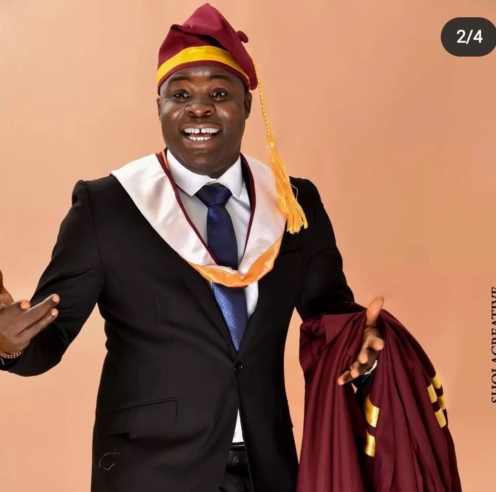 Yoruba actor, Lala, bags second degree, graduates in UNILAG