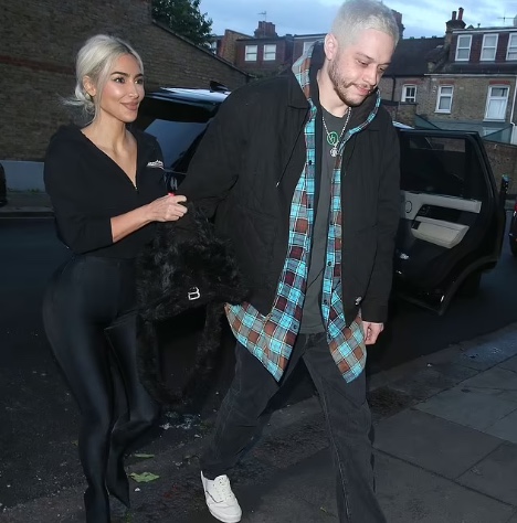 “I was just down to fk!” Kim Kardashian admits she went for Pete Davidson after hearing about his “big dk energy”
