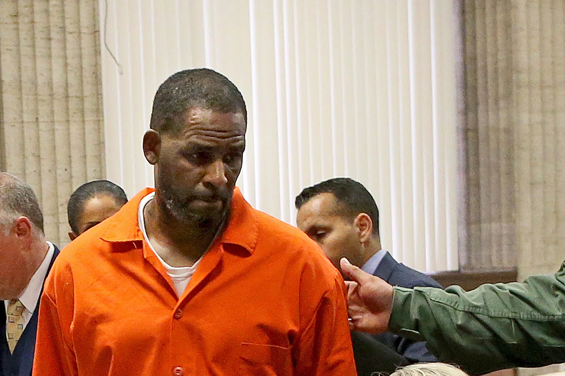Federal Prosecutors suggests R.Kelly be sentenced to more than 25 years in prison