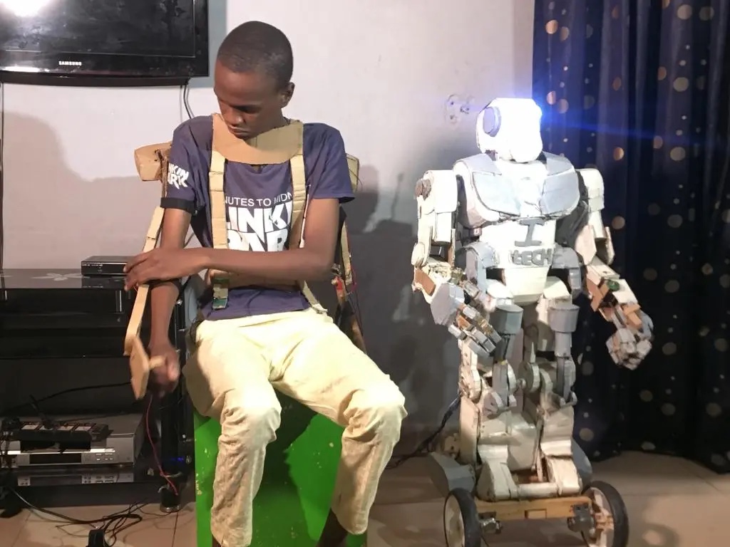 17-Year Old Nigerian Boy Builds A Robot
