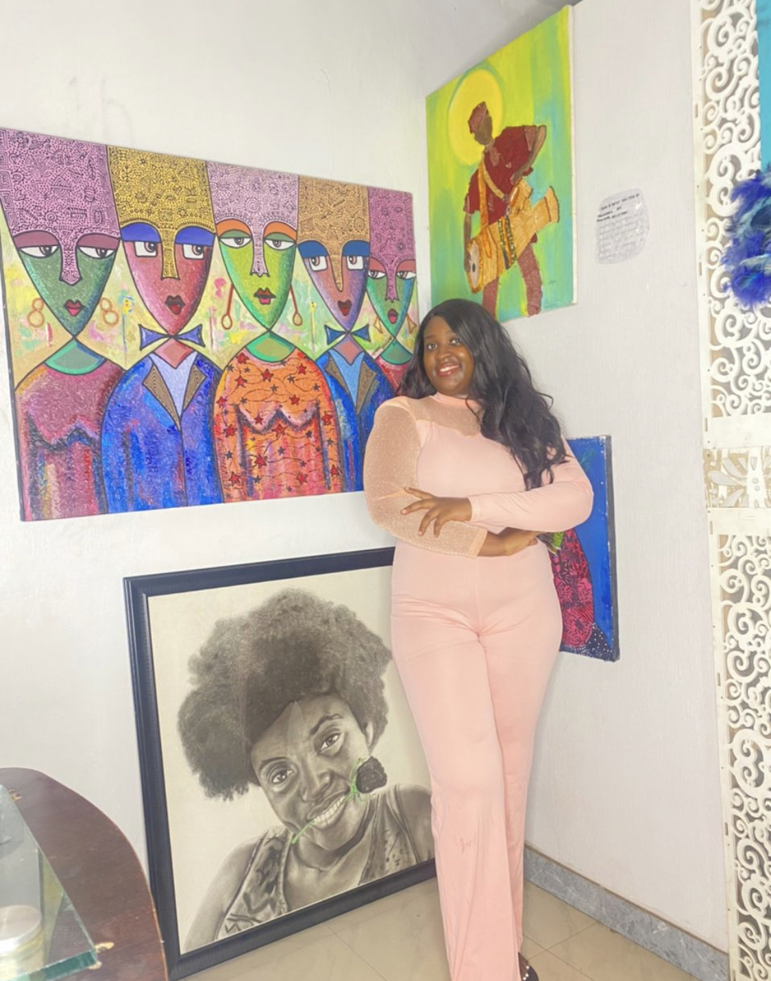 Meet Sarat Oyinade , Nigerian Art Curator and young Entrepreneur changing the art industry narrative
