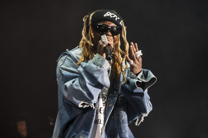 Lil Wayne says no artist that can battle him on the Versus stage