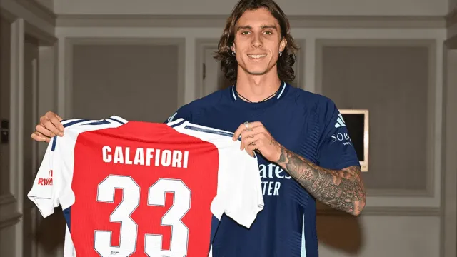 Arsenal announce the signing of Ricardo Calafiori