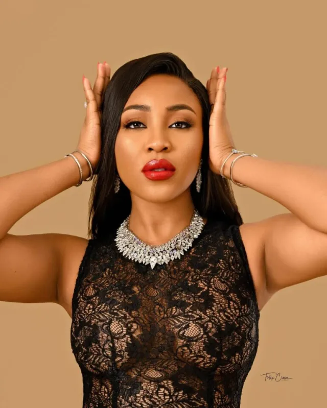 BBNaija star Erica blows hot, confronts airline staff over ticket downgrade