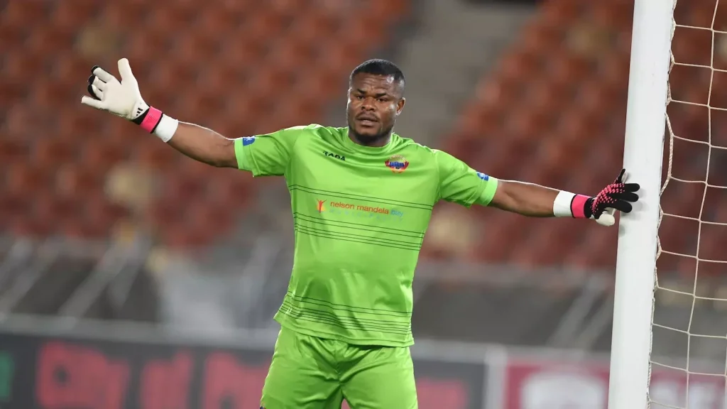 Super Eagles goalkeeper Stanley Nwabali named new captain as he signs contract extension at Chippa United