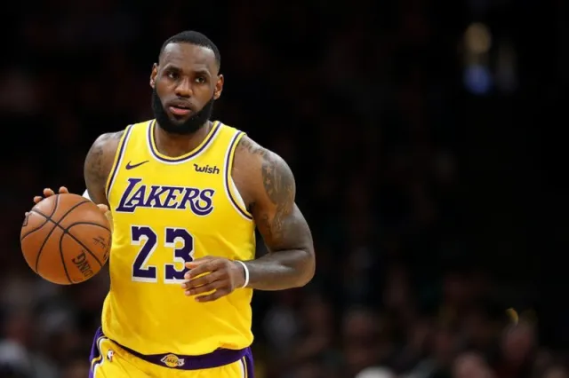 LeBron James takes social media break