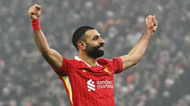 Mohamed Salah named FWA Footballer of the Year