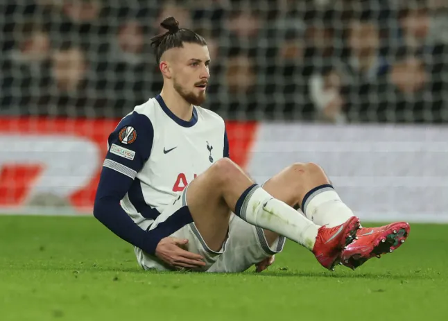 Tottenham stops defender from joining national team