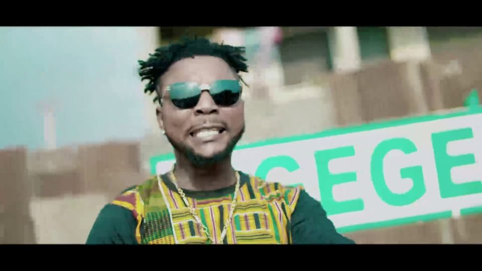 VIDEO: Oritse Femi – Bodija