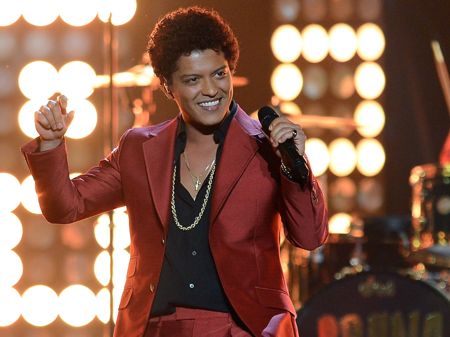 Bruno Mars Wins Big At The 2018 Grammy Awards [See Full List Of Winners]