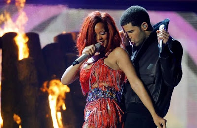 Drake Unfollows Rihanna On Instagram