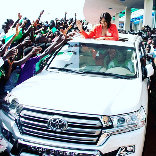 Omotola Jalade-Ekeinde Cries Out Over Worthlessness of Naira To Ghana Cedis