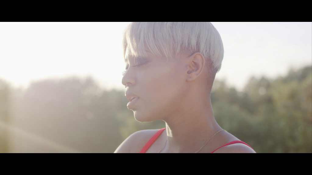 VIDEO: Feza Kessy – Simple ft. Dammy Krane
