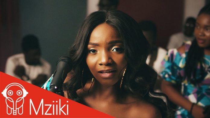 VIDEO: Simi – Aimasiko (Dir. By Aje Filmworks)
