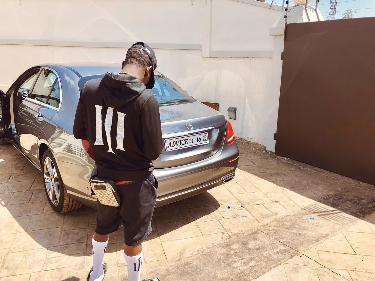 Posing with the new whip: Shatta Wale wrote: ‘Advice well taken..Mercedes Benz no Dey talk .