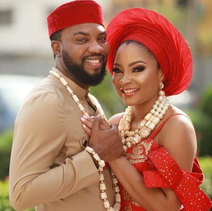 PHOTO: Linda Ejiofor And Ibrahim Suleiman Hold Court And Traditional Wedding