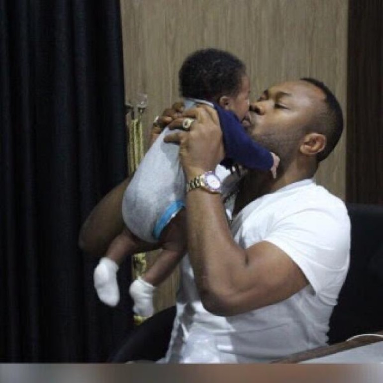 Olakunle Churchill Releases Disclaimer That Tonto Dikeh Has Full Custody of Their Son