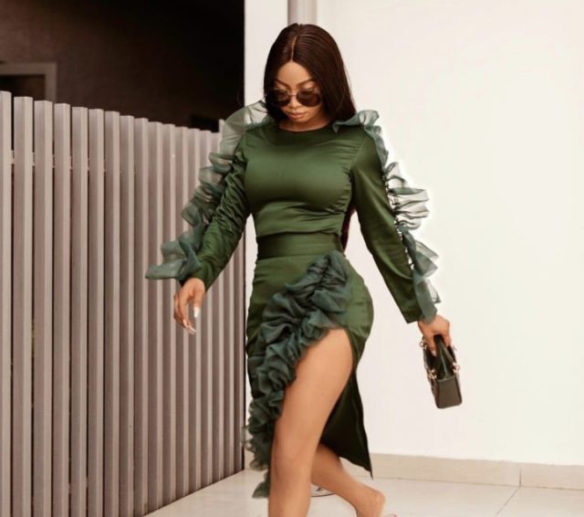 Toke Makinwa Demands Pay To Go On Date