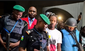 Again, Naira Marley’s management blames EFCC for singer’s continuous detention