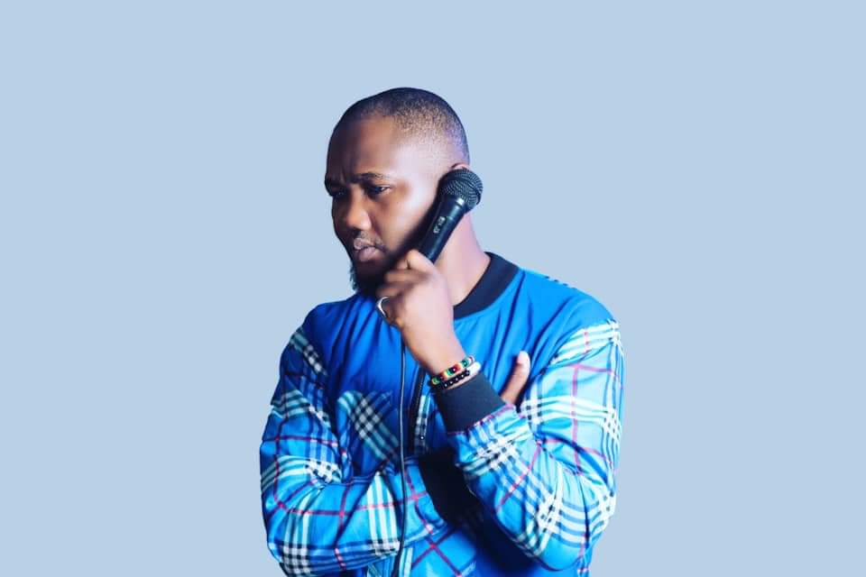 Nigerian Comedian “Omini Aho” set to break records with “#NoHateSpeech” (A comedy special).