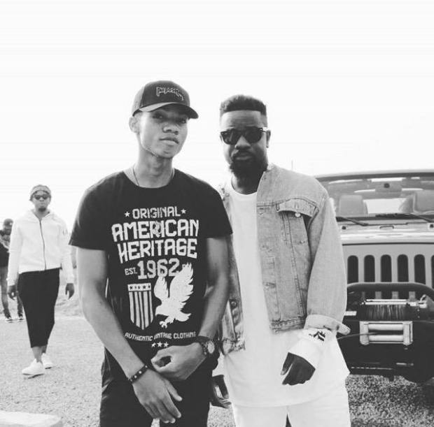 Ghanaian Music: KiDi ft. Sarkodie – Adiepena (Remix)