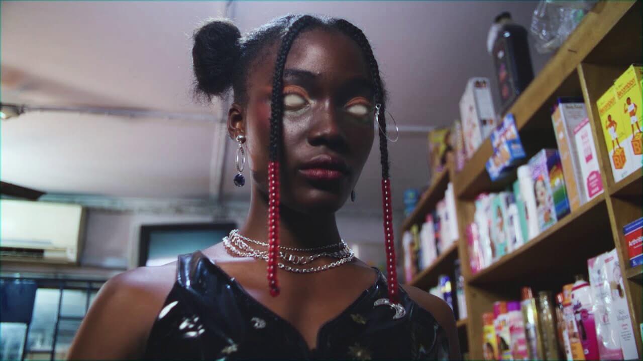 VIDEO: Santi – Raw Dinner ft. Kida Kudz