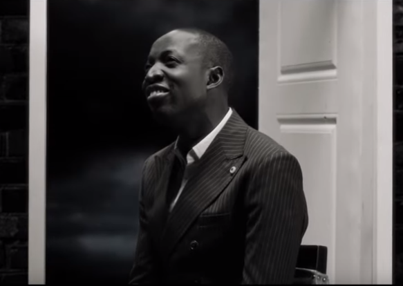 VIDEO: Dunsin Oyekan – Amazing God